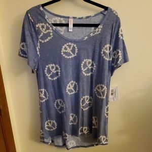 Lularoe classic t peace sign